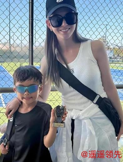 11年恩爱抵不过残酷现实，47岁周杰伦年老体衰，32岁昆凌花样年华